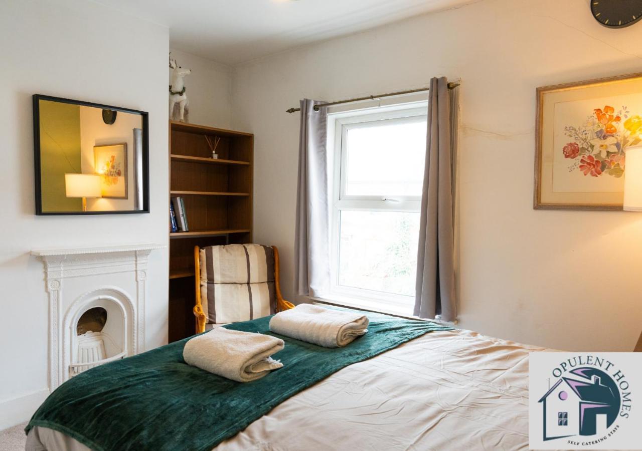 Villa Contractors Pad - 4 Bed Town House - Cent Reading - Free Parking Exterior foto